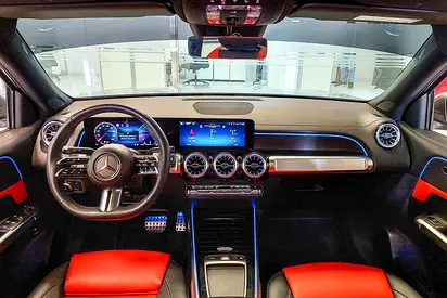 2025 Mercedes-BENZ GLB 缩略图 9