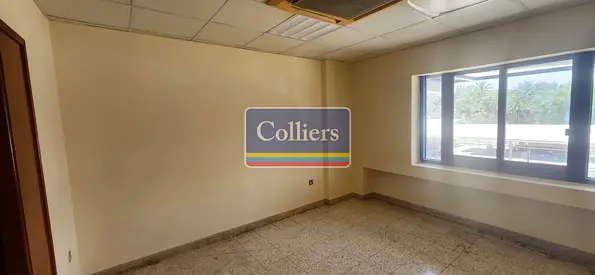 Ready-to-Move-In Office in Al Ain Central District