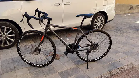 Alvas x rale frame XS tire 28 very good condition
