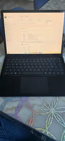Microsoft Surface 4 i7, 16 GB Laptop  - Good Working Condition