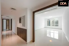 SPACIOUS 2BR | LARGE LAYOUT | BURJ KHALIFA VIEW