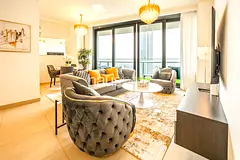 Furnished | Immaculate | Vacant | Large Layout