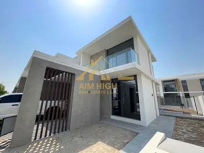 Landscaped Community | Spacious Plan | Semi Furnished | Family Friendly