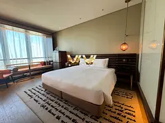 FURNISHED STUDIO | 5-STAR AMENITIES | PRIME DUBAI LOCATION