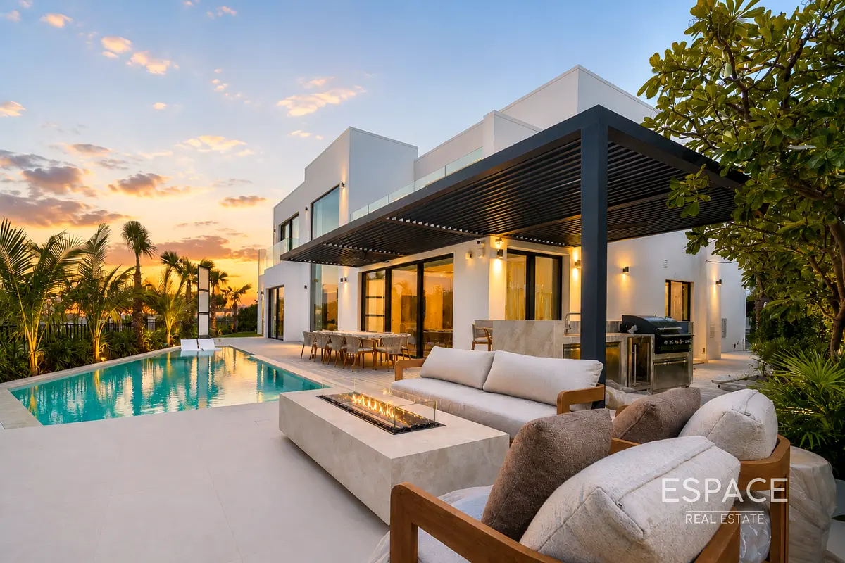 Fully Upgraded | Lake View | Brand New