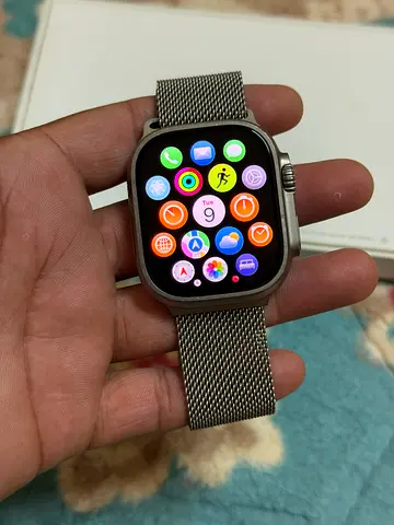 Apple Watch Ultra 2 49mm Titanium