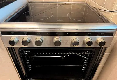 Media 60cm Electric Stove with oven