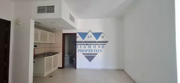 NO DEPOSIT ONLY LAST UNIT IDEAL LOCATION STUDIO CENTRAL AC JUST IN 22K