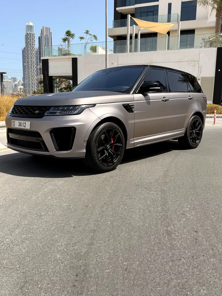 Land Rover Range Rover Sport 2018 — photo 1 of 12