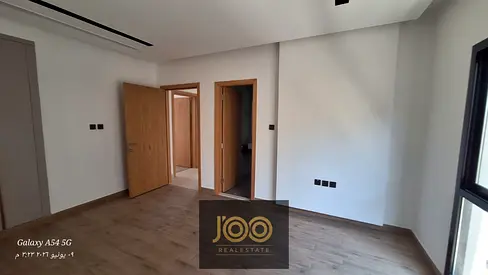 Luxury Villa for Sale in Al Zahya with Direct Al Helio 2 Access, 6 Master Bedrooms and Premium Finishes