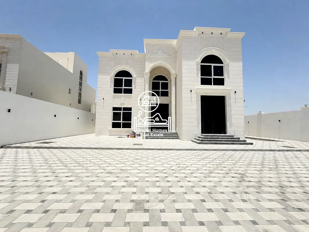 Brand new villa for rent in Madinat Riyadh on very prime location