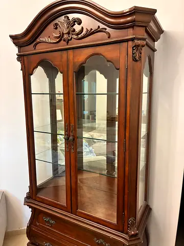Ornate Wntique Wooden Glass Display Cabinet / China Cabinet