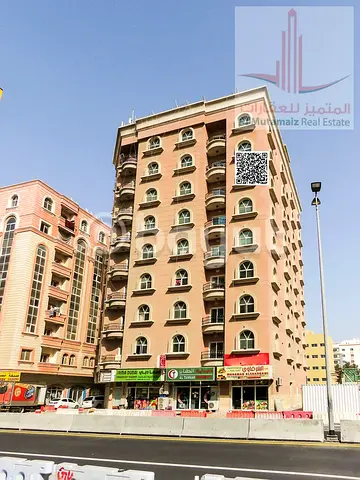 استوديو فى الراشديه شارع المرور القديم موقع ممتاز مساحه واسعه تكيف مركزي