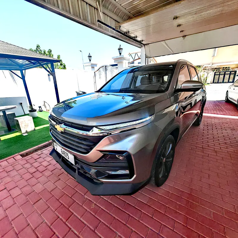 Chevrolet Captiva 2024 — photo 1 of 8