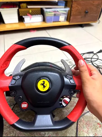 Ferrari Gaming wheel Thrustmaster 458