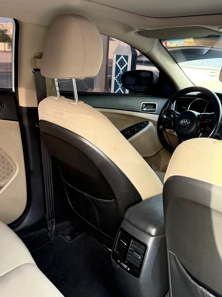 Kia Optima 2015 — photo 1 of 8