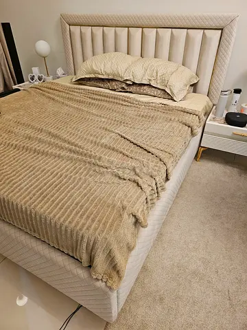FIX PRICE KING BED, upholstered bed with mattress, bedside tables, Bench and vanity.