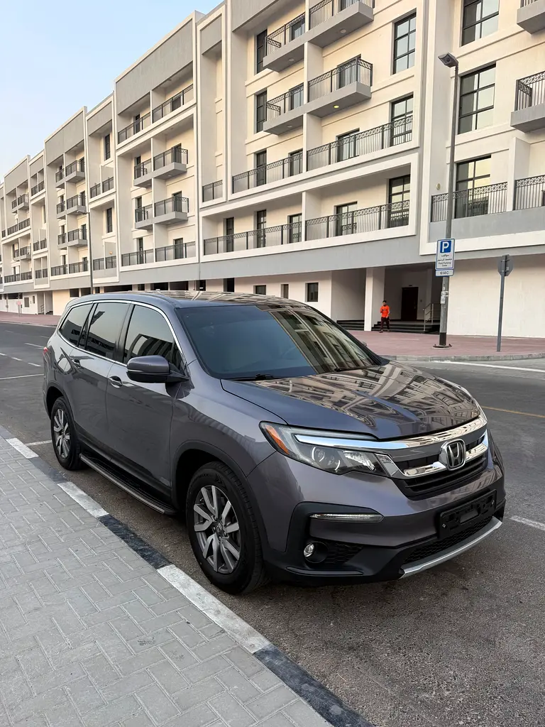 Honda Pilot 2020 — photo 1 of 20