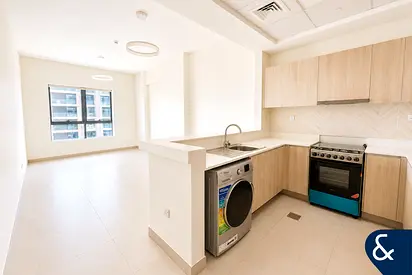 Vacant | Close to Park | Investor Deal