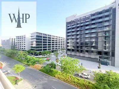 Lavish 1bhk Balcony Open view Parking Free