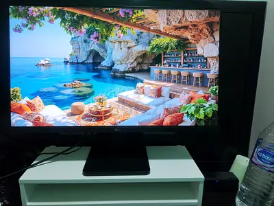 LG MONITOR 27 INCHS MODEL 2025+ WOOD STAND
