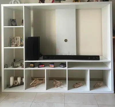 Tv unit