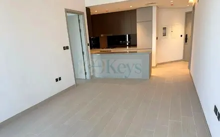 BRAND NEW LUXURY | HIGH-END FINISHES | PRIME BUSINESS BAY ADDRESS