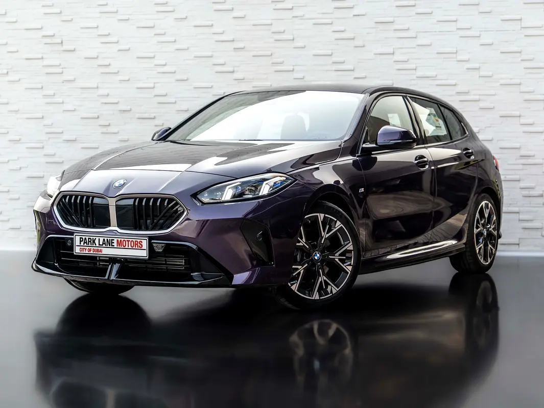 BMW 1-Series 2025 — photo 1 of 19