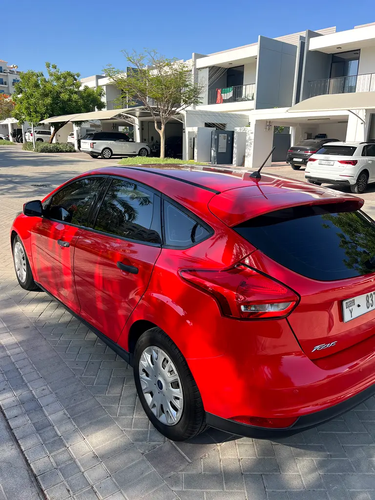 Ford Focus 2018 — photo 1 of 7