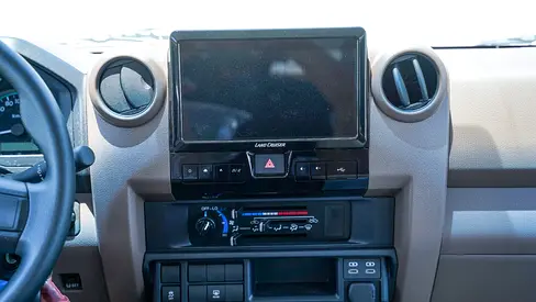 صورة 10 لـ 2026 Toyota LAND CRUISER 70 SERIES
