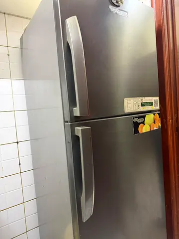 Super general refrigerator - good working condition