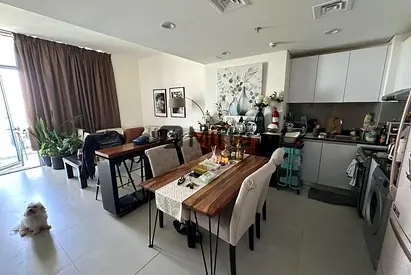 2.5% Commission | Stylish | Views