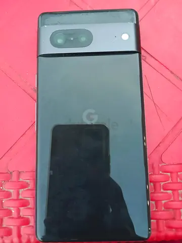Google Pixel (black) - used, good condition