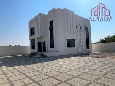 فيلا فاخرة جديدة للبيع في سيح العريبي – رأس الخيمة