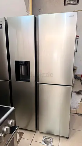 Samsung Bottom Freezer Refrigerator – Stainless Steel – Water Dispenser