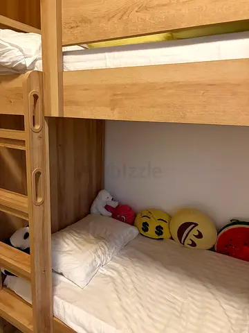 Wooden Baby Crib with Side Rail - Light Oak Finish