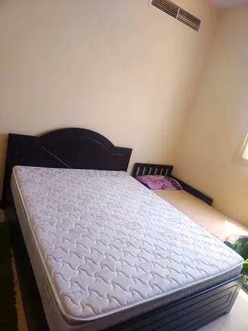 Bed with natress for sale