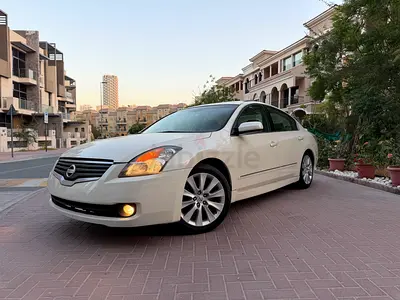 Top options Nissan Altima 2008 GCC Specs