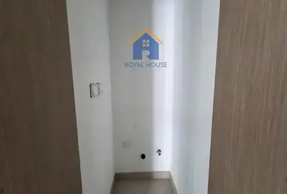 Three bedrooms for sale in Maryam Island, Al Mamzar