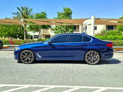 2019 BMW 5-SERIES 照片 5