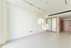 Full Canal View | Private Jacuzzi | Prime Location — 3