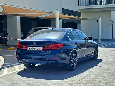 2019 BMW 5-SERIES 照片 6