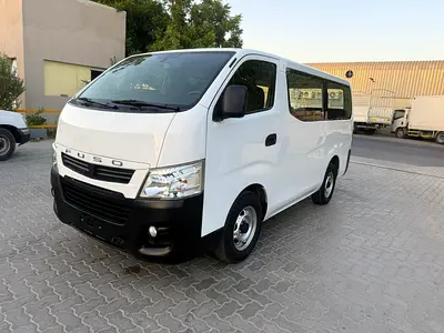 Nissan fuso 2016 automatic gear, GCC Specs, full seater