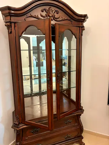 Ornate Wntique Wooden Glass Display Cabinet / China Cabinet