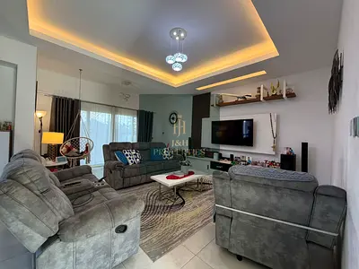 4 bedroom Townhouse | Golf and Lagoon View | Furnished