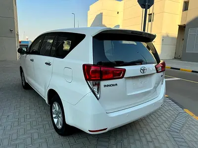 Toyota Innova SE+, миниатюра 2