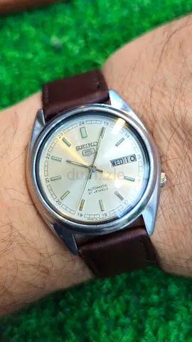 Vintage Seiko 5 Automatic 21-Jewels Japan made Mens watch for sale (Used )
NO BOX NO PAPER
