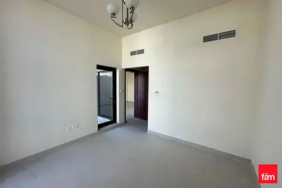 Corner Unit | Large Plot | Ready to Move In