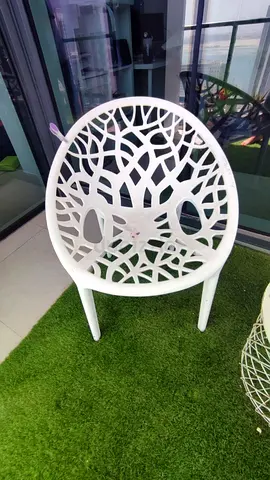 White Woven Metal Outdoor Side Table - Good Condition