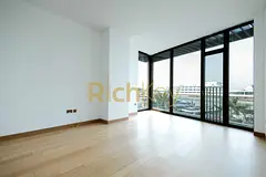 High-End 3BR Apartment in Bulgari Residences | Marina View — 2